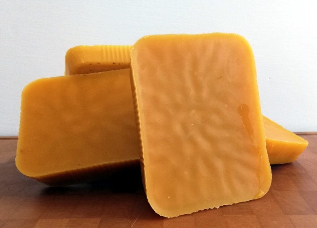 cera api grezza